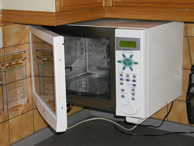 Microwave oven